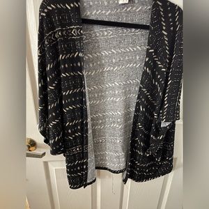 Open front kimono cardigan. Size 1x